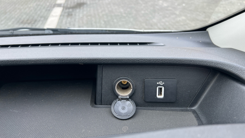 Ford Transit Custom 280 L1 Diesel Fwd 2.0 EcoBlue 130ps Low Roof Limited Van